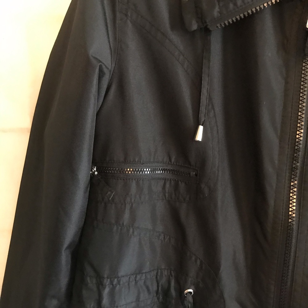 Jacket - Picture 4 of 7
